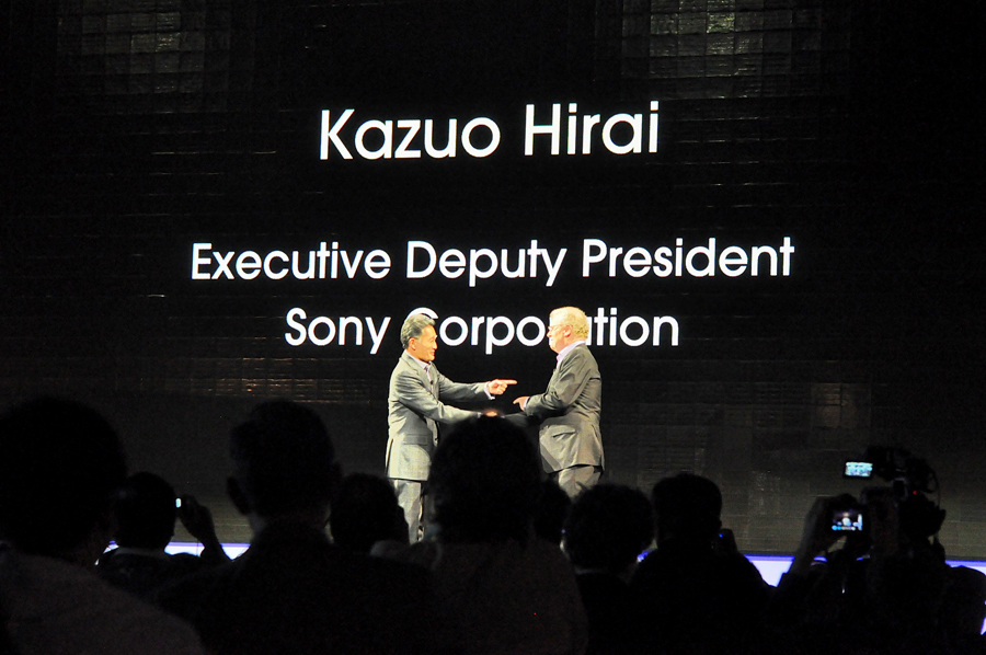 SONY_StringerHiraiCES2012 Sony's Stringer and Harai at CES 2012