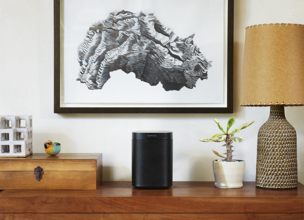 Picture of Sonos One in black finish