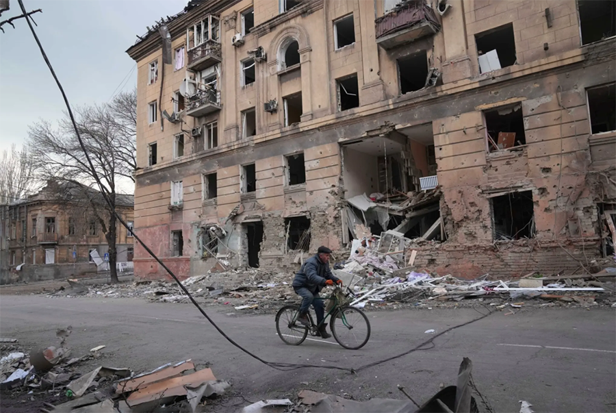Russian invasion - A Mariupol, Ukraine apartment building damaged by artillery shelling