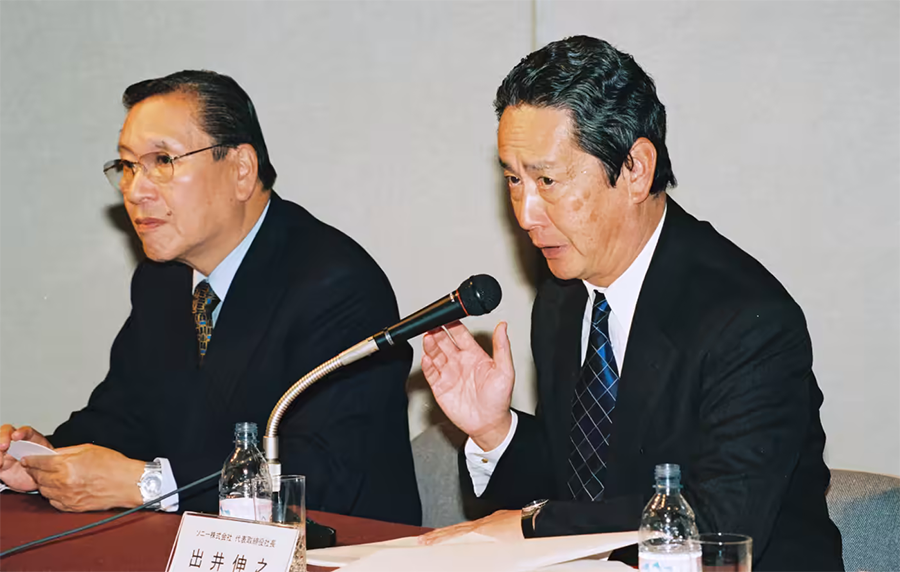 Sony CEO Idei