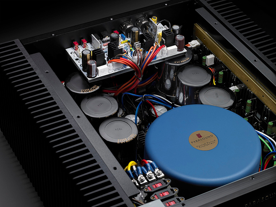 Parasound Halo JC1+ amplifier