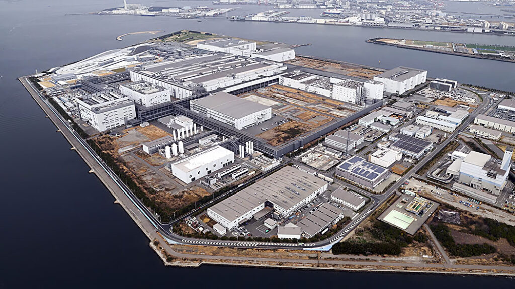 Sharp Sakai manufacturing complex