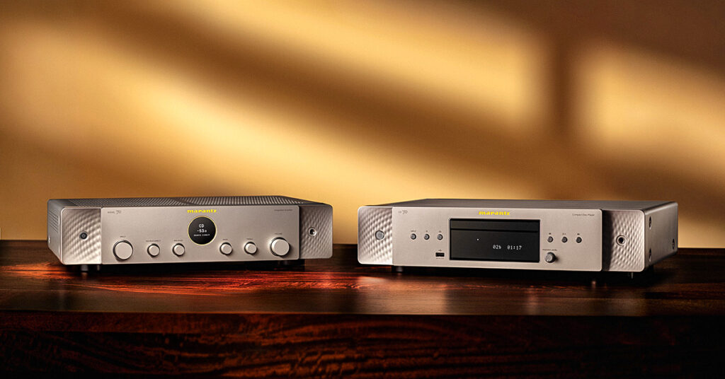 Sound United intro'd both the MODEL 70 and CD 70 in black and silver-gold finishes